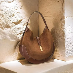 Premium Süet Deri Karışımlı Hilal Çanta 108