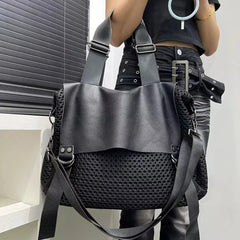 Bolsa Negra Perforada de Gran Capacidad 134