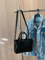 Örgü Dokulu Şık Omuz Çantası 61