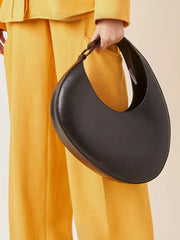 Yarım Ay Formlu Oval Çanta 179